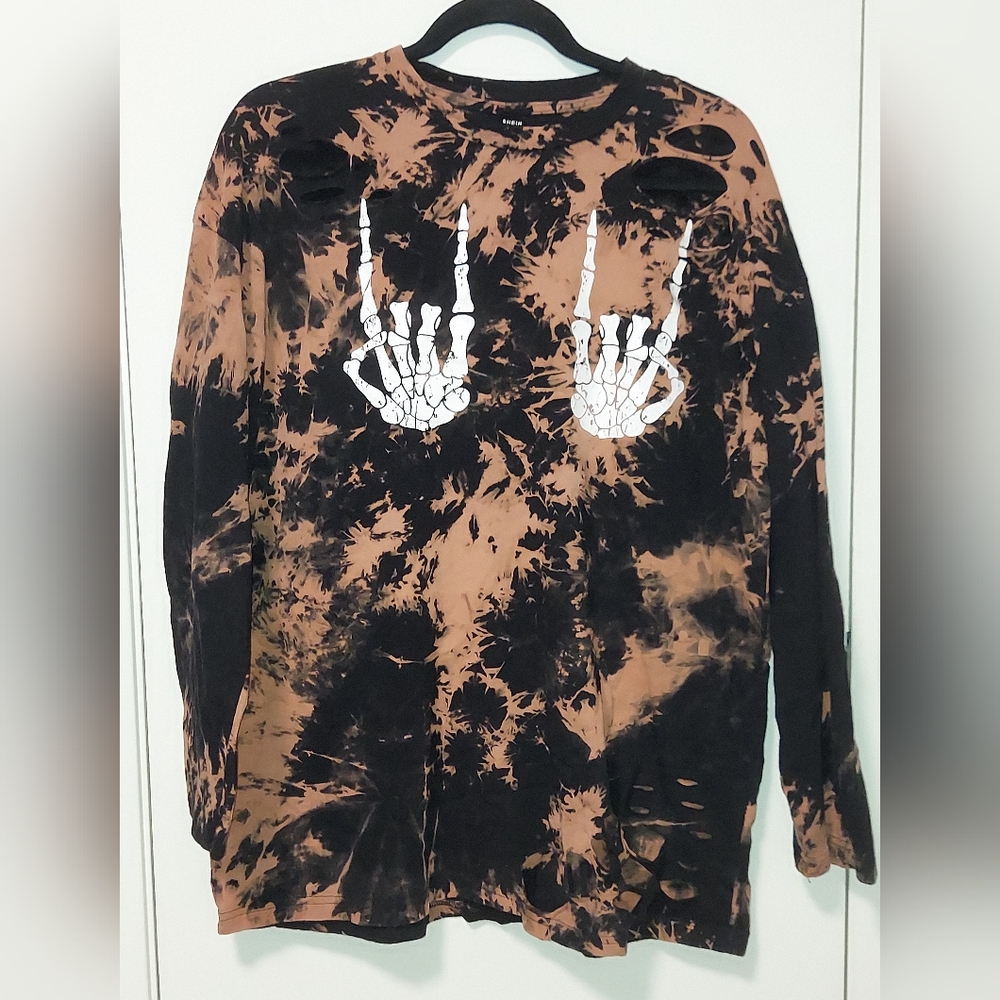 Skeleton hands shirt